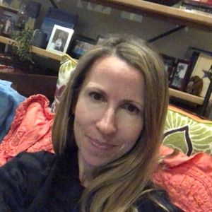 Meet your Posher, Rebecca